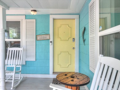 Lake House Quaint in town Cottage, Walk to Restaurants and Bars, Screened Porch, RV Pad, , on Gulf of Mexico - Aransas Bay in Texas - Lakehouse Vacation Rental - Lake Home for rent on LakeHouseVacations.com