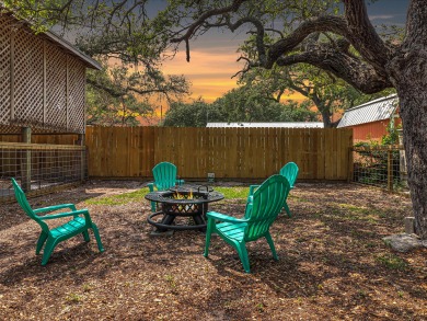Lake House Quaint in town Cottage, Walk to Restaurants and Bars, Screened Porch, RV Pad, , on Gulf of Mexico - Aransas Bay in Texas - Lakehouse Vacation Rental - Lake Home for rent on LakeHouseVacations.com