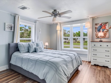 Lake House Quaint in town Cottage, Walk to Restaurants and Bars, Screened Porch, RV Pad, , on Gulf of Mexico - Aransas Bay in Texas - Lakehouse Vacation Rental - Lake Home for rent on LakeHouseVacations.com
