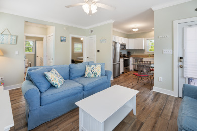 Lake House New Listing! Updated Interior Is Cozy, Comfortable & Close To White Beaches! , , on Gulf of Mexico - Pensacola in Florida - Lakehouse Vacation Rental - Lake Home for rent on LakeHouseVacations.com