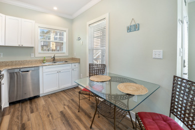 Lake House New Listing! Updated Interior Is Cozy, Comfortable & Close To White Beaches! , , on Gulf of Mexico - Pensacola in Florida - Lakehouse Vacation Rental - Lake Home for rent on LakeHouseVacations.com