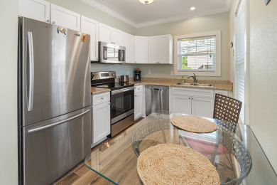 Lake House New Listing! Updated Interior Is Cozy, Comfortable & Close To White Beaches! , , on Gulf of Mexico - Pensacola in Florida - Lakehouse Vacation Rental - Lake Home for rent on LakeHouseVacations.com
