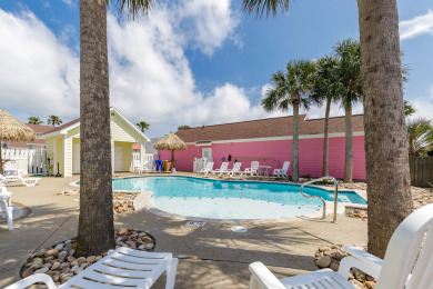 Lake House Family-Friendly Cabana wa Sparkling Pool, Large Covered Patio, Near Beaches, , on Gulf of Mexico - Corpus Christi in Texas - Lakehouse Vacation Rental - Lake Home for rent on LakeHouseVacations.com