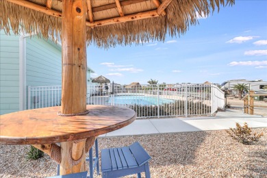 Lake House Community Pool, In Town, Dog Park,Wifi, Hammock Park! 5 Minutes to the Beach!, , on Gulf of Mexico - Port Aransas in Texas - Lakehouse Vacation Rental - Lake Home for rent on LakeHouseVacations.com