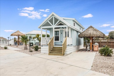 Lake House Community Pool, In Town, Dog Park,Wifi, Hammock Park! 5 Minutes to the Beach!, , on Gulf of Mexico - Port Aransas in Texas - Lakehouse Vacation Rental - Lake Home for rent on LakeHouseVacations.com