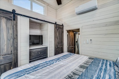Lake House Community Pool, In Town, Dog Park,Wifi, Hammock Park! 5 Minutes to the Beach!, , on Gulf of Mexico - Port Aransas in Texas - Lakehouse Vacation Rental - Lake Home for rent on LakeHouseVacations.com