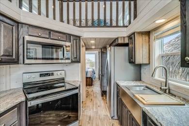 Lake House Community Pool, In Town, Dog Park,Wifi, Hammock Park! 5 Minutes to the Beach!, , on Gulf of Mexico - Port Aransas in Texas - Lakehouse Vacation Rental - Lake Home for rent on LakeHouseVacations.com