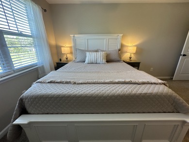 Lake House WillowTownhome close to the BEACH! , , on New River in North Carolina - Lakehouse Vacation Rental - Lake Home for rent on LakeHouseVacations.com