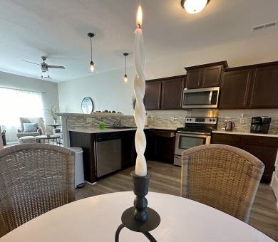 Lake House WillowTownhome close to the BEACH! , , on New River in North Carolina - Lakehouse Vacation Rental - Lake Home for rent on LakeHouseVacations.com