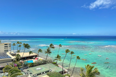 Lake House Breathtaking Ocean Views from Quiet Beachfront Condo! Free Parking!, , on Oahu - Honolulu in Hawaii - Lakehouse Vacation Rental - Lake Home for rent on LakeHouseVacations.com