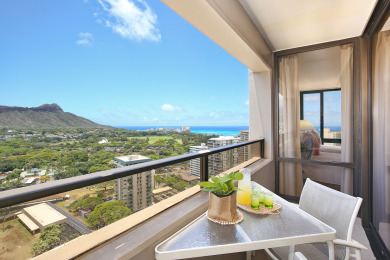Lake House Ocean & Diamond Head Views! Full Kitchen, Lanai, 1 Free Parking! Sleeps 6, , on Oahu - Honolulu in Hawaii - Lakehouse Vacation Rental - Lake Home for rent on LakeHouseVacations.com