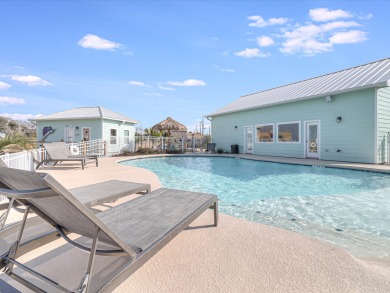 Lake House Community Pool, In Town, Dog Park,Wifi, Hammock Park! 5 Minutes to the Beach!, , on Gulf of Mexico - Port Aransas in Texas - Lakehouse Vacation Rental - Lake Home for rent on LakeHouseVacations.com