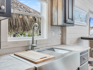 Lake House Community Pool, In Town, Dog Park,Wifi, Hammock Park! 5 Minutes to the Beach!, , on Gulf of Mexico - Port Aransas in Texas - Lakehouse Vacation Rental - Lake Home for rent on LakeHouseVacations.com