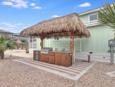 Lake House Community Pool, In Town, Dog Park,Wifi, Hammock Park! 5 Minutes to the Beach!, , on Gulf of Mexico - Port Aransas in Texas - Lakehouse Vacation Rental - Lake Home for rent on LakeHouseVacations.com