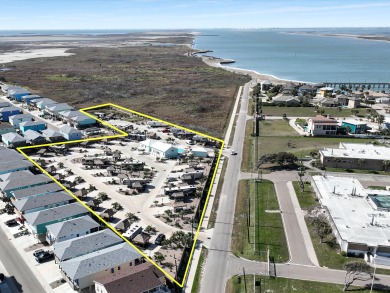 Lake House Community Pool, In Town, Dog Park,Wifi, Hammock Park! 5 Minutes to the Beach!, , on Gulf of Mexico - Port Aransas in Texas - Lakehouse Vacation Rental - Lake Home for rent on LakeHouseVacations.com