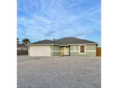 Lake House Pet- Friendly Private Home on N. Padre Island with Spacious Yard , , on Gulf of Mexico - Corpus Christi in Texas - Lakehouse Vacation Rental - Lake Home for rent on LakeHouseVacations.com