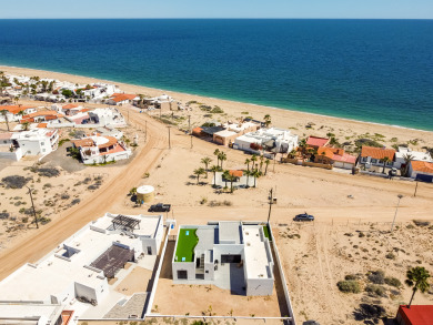 Lake House Sea La Vie Come and enjoy the stunning beach views from this luxurious home, , on  in Sonora - Lakehouse Vacation Rental - Lake Home for rent on LakeHouseVacations.com