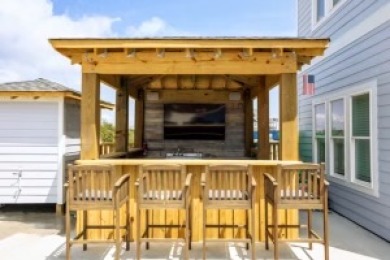 Lake House Wildhorse Beachfront 12 bedroom Pool Estate, , on Atlantic Ocean - Hatteras in North Carolina - Lakehouse Vacation Rental - Lake Home for rent on LakeHouseVacations.com