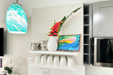 Lake House Gorgeous renovated corner unit just 1 block to Waikiki Beach!, , on Oahu - Honolulu in Hawaii - Lakehouse Vacation Rental - Lake Home for rent on LakeHouseVacations.com