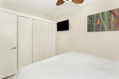 Lake House Gorgeous renovated corner unit just 1 block to Waikiki Beach!, , on Oahu - Honolulu in Hawaii - Lakehouse Vacation Rental - Lake Home for rent on LakeHouseVacations.com