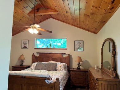 Lake House Virgil's Retreat Your Classic Smoky Mountain Hideaway!, , on Gatlinburg in Tennessee - Lakehouse Vacation Rental - Lake Home for rent on LakeHouseVacations.com