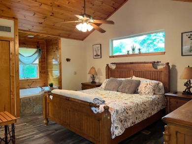 Lake House Virgil's Retreat Your Classic Smoky Mountain Hideaway!, , on Gatlinburg in Tennessee - Lakehouse Vacation Rental - Lake Home for rent on LakeHouseVacations.com