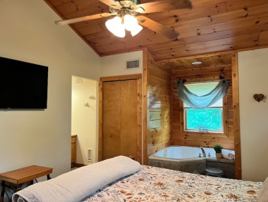 Lake House Virgil's Retreat Your Classic Smoky Mountain Hideaway!, , on Gatlinburg in Tennessee - Lakehouse Vacation Rental - Lake Home for rent on LakeHouseVacations.com