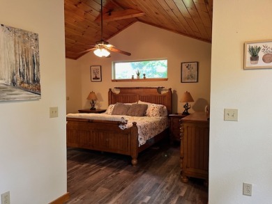 Lake House Virgil's Retreat Your Classic Smoky Mountain Hideaway!, , on Gatlinburg in Tennessee - Lakehouse Vacation Rental - Lake Home for rent on LakeHouseVacations.com
