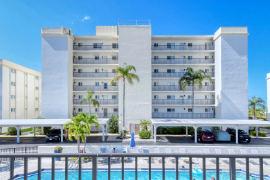Lake House Siesta Key Beach Stunning Gulf Views 2 Bed 2 Bath Steps to Beach, , on  in Florida - Lakehouse Vacation Rental - Lake Home for rent on LakeHouseVacations.com