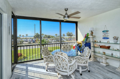 Lake House Modern Siesta Key Beach Retreat 2 Bed 2 Bath Gulf and Beach Views , , on  in Florida - Lakehouse Vacation Rental - Lake Home for rent on LakeHouseVacations.com