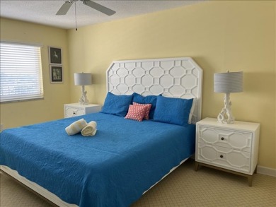 Lake House Top Floor Views 3 Bedroom 3 Bath at Siesta Key Beach , , on  in Florida - Lakehouse Vacation Rental - Lake Home for rent on LakeHouseVacations.com