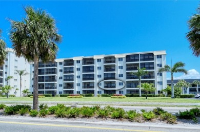 Lake House Steps to Siesta Key Beach 1 Bed 1 Bath Full Gulf Views, , on  in Florida - Lakehouse Vacation Rental - Lake Home for rent on LakeHouseVacations.com