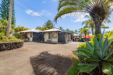 Lake House House of Paddles, POOL, Ocean close in Keaau, Hawaii, near Hilo, , on Big Island - Keaau in Hawaii - Lakehouse Vacation Rental - Lake Home for rent on LakeHouseVacations.com