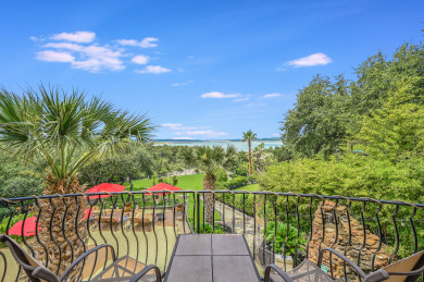 Lake House NEW Above Palms I Pool&ampSpa I Views I Lake Travis I Family Fun I Services, , on Colorado River - Lake Austin in Texas - Lakehouse Vacation Rental - Lake Home for rent on LakeHouseVacations.com