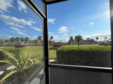 Lake House Siesta Key Stunner 2 Bed 2 Bath Ground Level Steps to Beach , , on  in Florida - Lakehouse Vacation Rental - Lake Home for rent on LakeHouseVacations.com