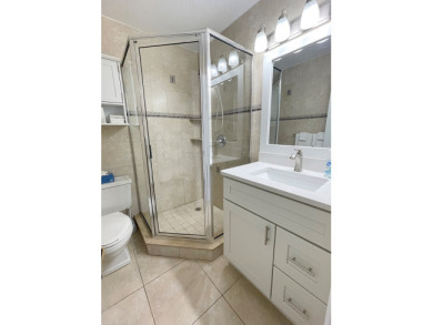 Lake House Siesta Key Stunner 2 Bed 2 Bath Ground Level Steps to Beach , , on  in Florida - Lakehouse Vacation Rental - Lake Home for rent on LakeHouseVacations.com