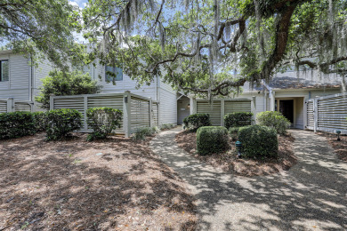 Lake House 184 Twin Oaks - A 3-bedroom villa with a stunning back deck golf course view!, , on Atlantic Ocean - Hilton Head Island in South Carolina - Lakehouse Vacation Rental - Lake Home for rent on LakeHouseVacations.com