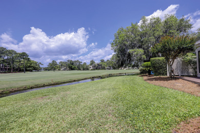 Lake House 184 Twin Oaks - A 3-bedroom villa with a stunning back deck golf course view!, , on Atlantic Ocean - Hilton Head Island in South Carolina - Lakehouse Vacation Rental - Lake Home for rent on LakeHouseVacations.com