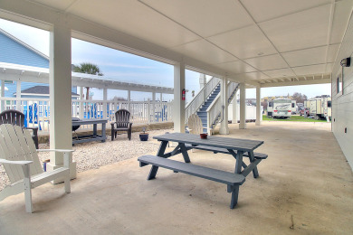 Lake House Charming bungalow with full kitchen and living area!, , on Gulf of Mexico - Port Aransas in Texas - Lakehouse Vacation Rental - Lake Home for rent on LakeHouseVacations.com
