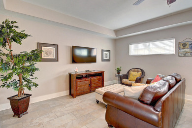 Lake House Charming bungalow with full kitchen and living area!, , on Gulf of Mexico - Port Aransas in Texas - Lakehouse Vacation Rental - Lake Home for rent on LakeHouseVacations.com