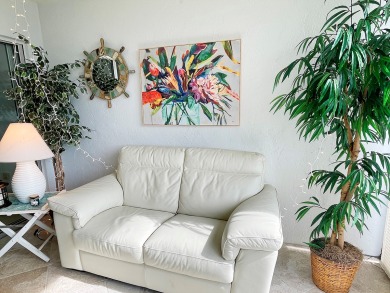 Lake House Charming 2 Bed 2 Bath Ground Floor Steps to Siesta Key Beach, , on  in Florida - Lakehouse Vacation Rental - Lake Home for rent on LakeHouseVacations.com