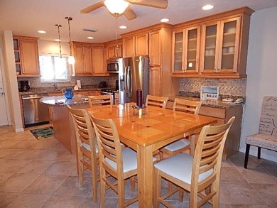 Lake House Charming 2 Bed 2 Bath Ground Floor Steps to Siesta Key Beach, , on  in Florida - Lakehouse Vacation Rental - Lake Home for rent on LakeHouseVacations.com