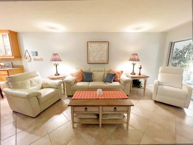 Lake House Charming 2 Bed 2 Bath Ground Floor Steps to Siesta Key Beach, , on  in Florida - Lakehouse Vacation Rental - Lake Home for rent on LakeHouseVacations.com