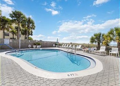 Lake House New 2024 Remodel - 2 BR 1.5BA - Madeira Norte #407, , on Madeira Beach in Florida - Lakehouse Vacation Rental - Lake Home for rent on LakeHouseVacations.com