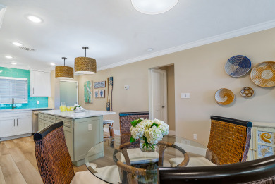 Lake House Elegant Coastal Living 1 Bed 1 Bath Siesta Key Retreat , , on  in Florida - Lakehouse Vacation Rental - Lake Home for rent on LakeHouseVacations.com