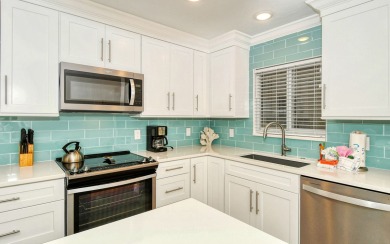 Lake House Elegant Coastal Living 1 Bed 1 Bath Siesta Key Retreat , , on  in Florida - Lakehouse Vacation Rental - Lake Home for rent on LakeHouseVacations.com