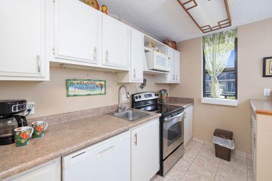 Lake House Kona Makai 3-205 2nd Floor unit with Ocean Views & Ac, , on Big Island - Kailua-Kona Bay in Hawaii - Lakehouse Vacation Rental - Lake Home for rent on LakeHouseVacations.com