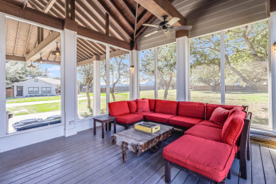 Lake House Barefoot Pelican! Gorgeous 4 bedroom 3.5 bath home in the heart of Rockport!, , on Gulf of Mexico - Aransas Bay in Texas - Lakehouse Vacation Rental - Lake Home for rent on LakeHouseVacations.com