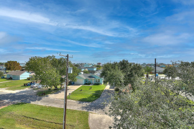 Lake House Barefoot Pelican! Gorgeous 4 bedroom 3.5 bath home in the heart of Rockport!, , on Gulf of Mexico - Aransas Bay in Texas - Lakehouse Vacation Rental - Lake Home for rent on LakeHouseVacations.com