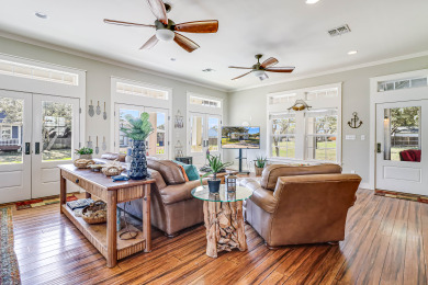 Lake House Barefoot Pelican! Gorgeous 4 bedroom 3.5 bath home in the heart of Rockport!, , on Gulf of Mexico - Aransas Bay in Texas - Lakehouse Vacation Rental - Lake Home for rent on LakeHouseVacations.com